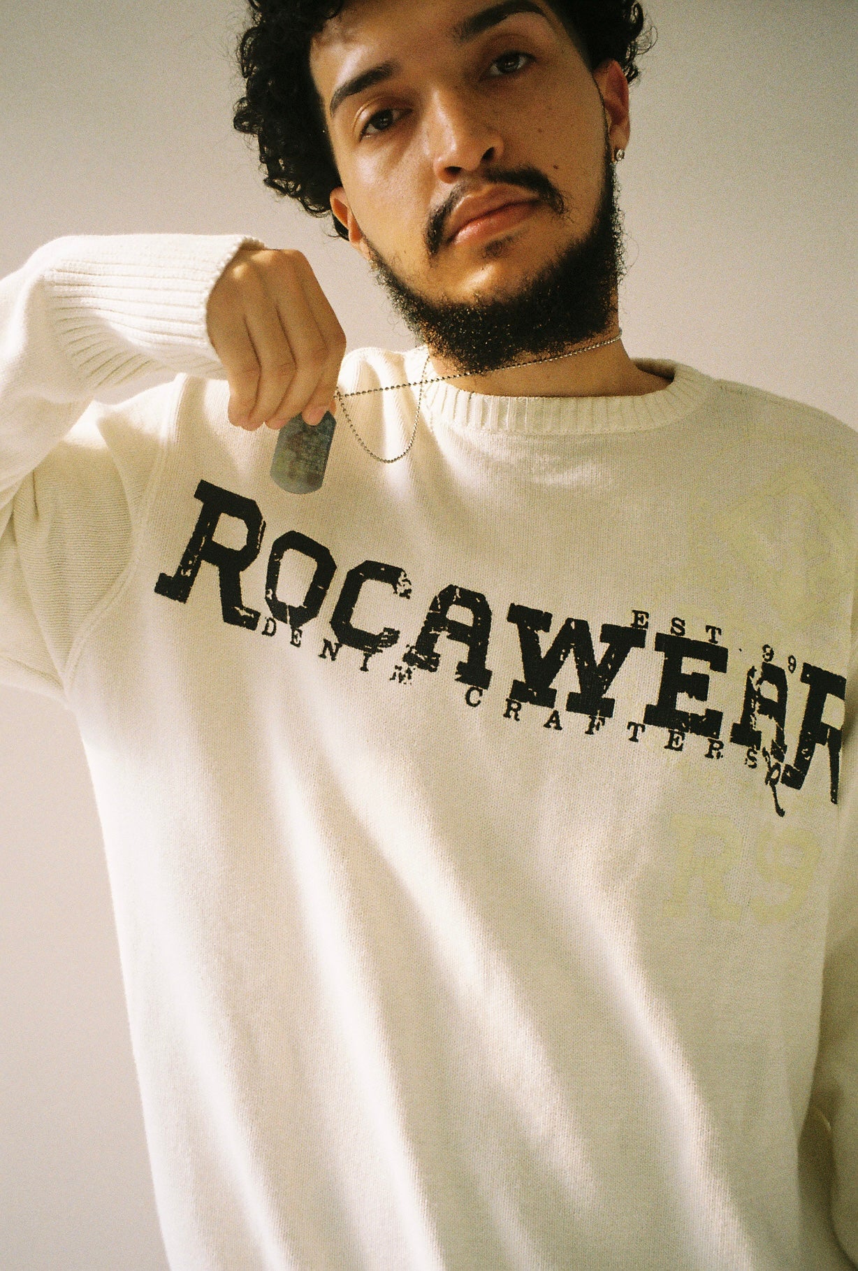 ROCAWEAR CREAM KNITTED SWEATER